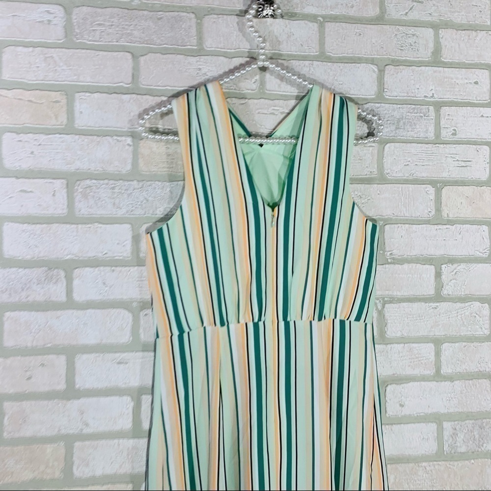 Ann Taylor Factory NWT Striped Herbal Green Halter Midi Dress Size 4P - Picture 5 of 12